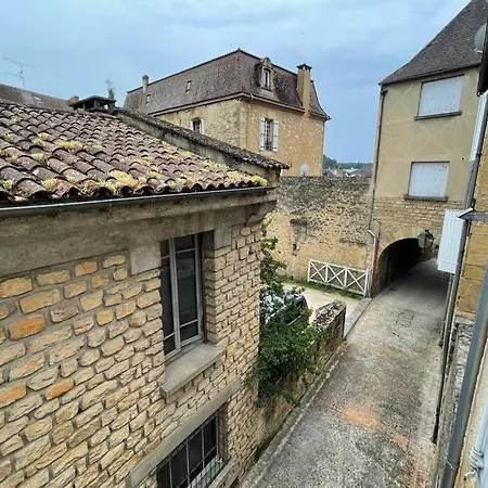 La Maison Du Rempart 사흘라 라 카네다